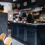 Reine Mathilde Hotel