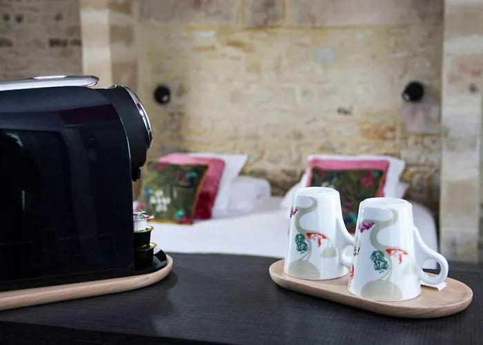 Отель Reine Mathilde 2*