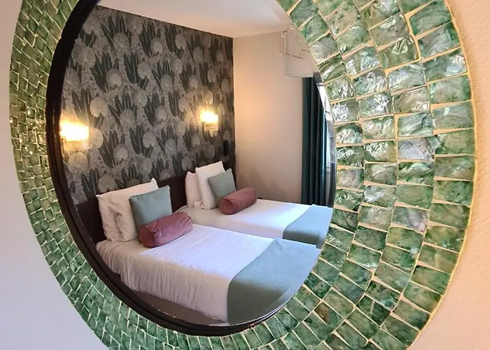 Hotel Reine Mathilde 2*